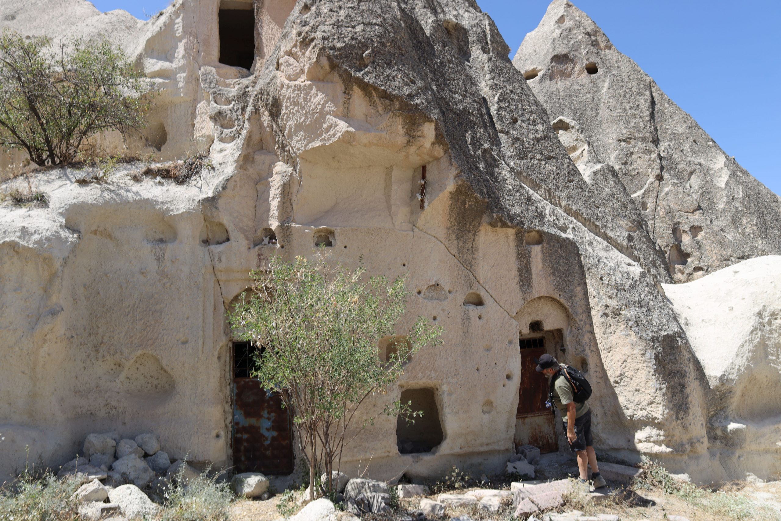 Göreme Açıkhava Müzesi sınırları içinde bulunan manastır kompleksi. | Fotoğraf: Özer Akdemir. 12 Ağustos, 2022